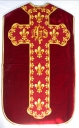 Ornement rouge 3 : chasuble, bourse de corporal, étole, voile de calice