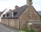 Maisons, alignement de trois logis, 1, 3, 5 rue des Deux Frères Denis, Loguivy-de-la-Mer (Ploubazlanec)