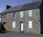 Maison, 7 rue du Prieur Robert ; rue du 8 mai 1945 ; place de l'Eglise (Etables-sur-Mer fusionnée en Binic-Etables-sur-Mer en 2016)