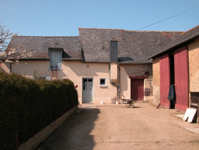 Ferme, la Rivière ; les Hameaux de la Rivière (Noyal-Châtillon-sur-Seiche)