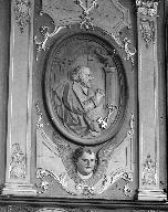 Ensemble de deux bas-relief : Saint Pierre, Saint Paul, église paroissiale Sainte-Édiltrude (Tréflez)