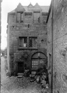 Maison, place de l'Eglise (Locronan)