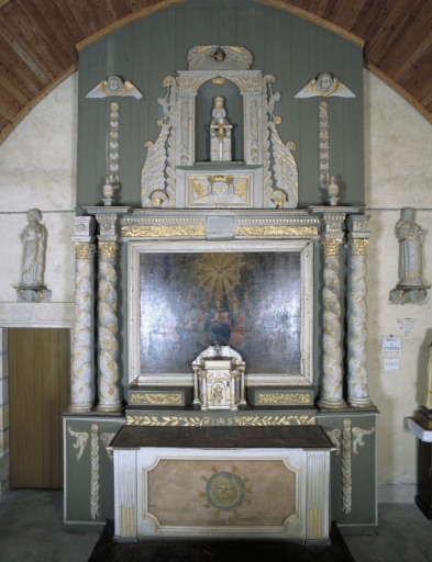 Autel, retable (maître autel, autel tombeau, retable architecturé)