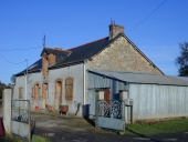 Ancienne ferme, le Chênot (Saint-Germain-du-Pinel)