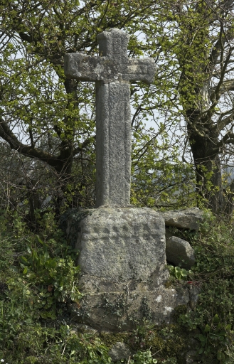Croix de chemin, près de Kerhel (Locoal-Mendon)