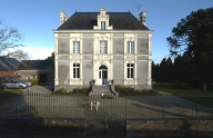 Hôtel particulier, 34 rue Jean de Gennes (Gennes-sur-Seiche)