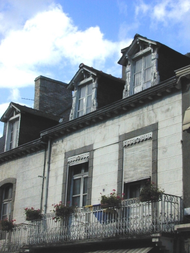 Ensemble de maisons en série, 46 à 66 rue Grande-Rue des Stuarts (Dol-de-Bretagne)