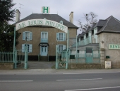 Maison de notable actuellement restaurant Le Louis Philippe, 26 route de Saint-Malo (La Chapelle-des-Fougeretz)