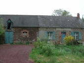 Ferme, la Violais (Monterfil)