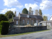 Ancienne école privée (?), 17 rue du Pinel (Saint-Germain-du-Pinel)