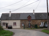 Alignement de maisons, le Pâtis (Orgères)