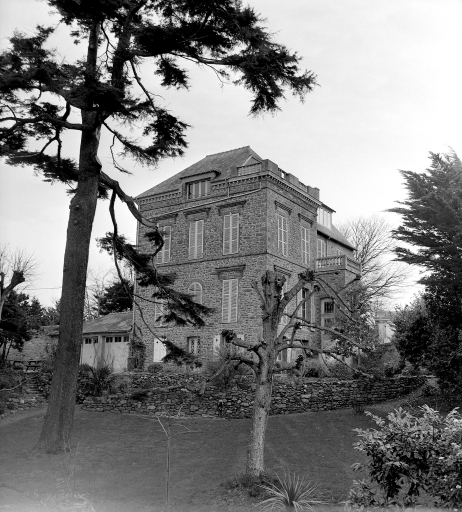 Maison dite le Vieux Moulin, 2 rue des Cèdres (Dinard)