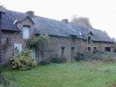 Alignement de logis, Bocadève (Saint-Just)