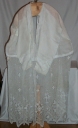 Ensemble de 3 aubes, 4 surplis, 4 tunicelles