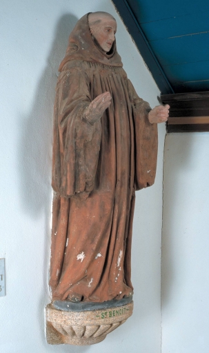Statue de saint Benoît