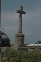 Croix de chemin, rue du Gros-Orme ; rue de la Grève (Le Vivier-sur-Mer)