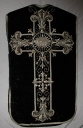 Ornement noir 2 : chasuble, bourse de corporal, étole, manipule, voile de calice (Saint-Pierre-de-Plesguen fusionnée en Mesnil-Roc'h en 2019)