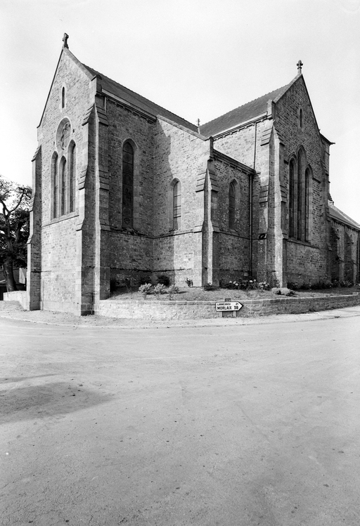 Eglise Paroissiale Saint Pierre-Apôtre (Carnoët)