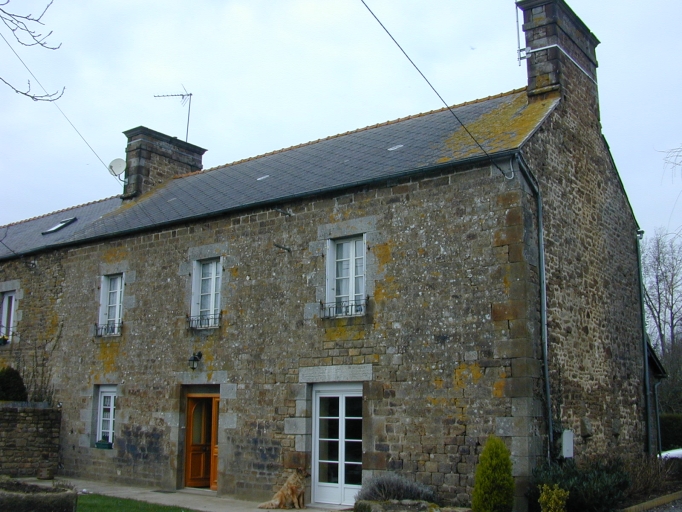 1ère ferme, le Puits (Sens-de-Bretagne)