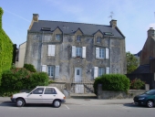 Maison, 7 place Saint-Louis (Etel)