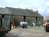Alignement de maisons, Trégu (La Chapelle-de-Brain)