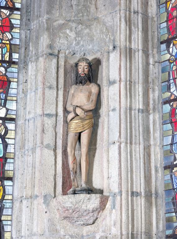 Statue : Christ aux outrages, Eglise Notre-Dame (Lampaul-Guimiliau)