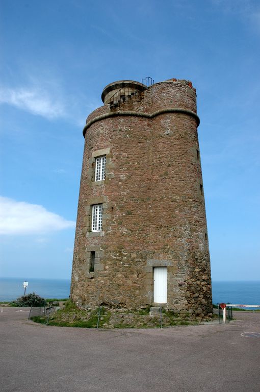 Tour d'observation, fanal du Cap Fréhel (Plévenon)