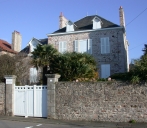 Maison dite la Réunion, 12 rue Guerinet (Erquy)