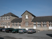 École Saint-Joseph, avenue Charles Le Goffic (Pacé)