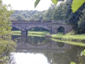 Pont de chemin de fer du Strat (Bieuzy fusionnée en Pluméliau-Bieuzy en 2019)
