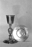 Calice et patène 5, basilique Notre-Dame-du-Roncier (Josselin)