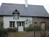 Alignement de deux maisons, la Beuchais (Sens-de-Bretagne)
