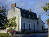 Mairie et écoles sur la commune de Moussé