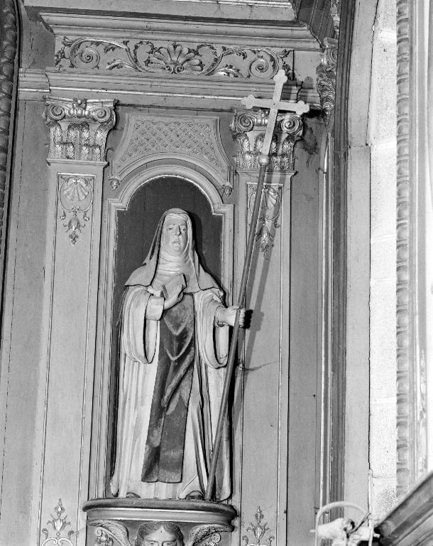 Statue : Sainte Étheldrède 1, église paroissiale Sainte-Édiltrude (Tréflez)