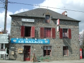 Maison à boutique, 1 rue du Pont-à-l'Abbesse (Tinténiac)