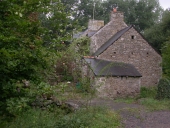 Moulin à farine de la Chaussière, actuellement maison (Saint-Trimoël)