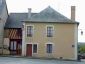 Maison, 6 rue l'Abbaye (Saint-Germain-du-Pinel)