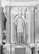 Statue (grandeur nature) : saint Malo (Locmalo)