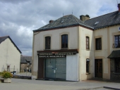 Magasin de commerce, 4 place du Roi Salomon (Maxent)