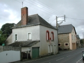 Maison, 50 rue d'Anjou (Argentré-du-Plessis)