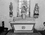 Ensemble du maître-autel : autel, 2 gradins d'autel, tabernacle, exposition, chapelle Notre-Dame, Kerzéan (Plouescat)