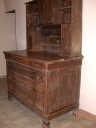 Ensemble d'un chasublier et d'une armoire