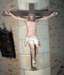 Statue de Christ en croix