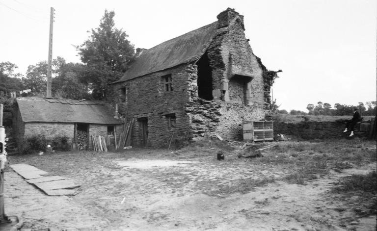 Manoir, Trégonével (Saint-Goazec)