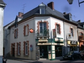 Maison à boutique, rue de la Fresnerie ; 10,12 Cours de la Vilaine (Cesson-Sévigné)