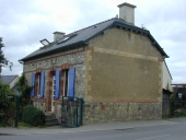 Maison, 8 rue des Bégonias (Montreuil-le-Gast)