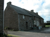 Ensemble de trois maisons, Roblin (Lillemer)