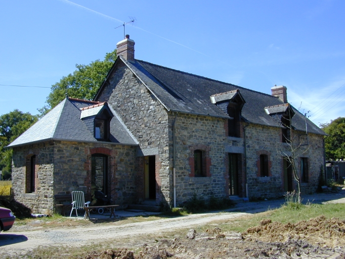 Ferme, le Chêne de la Vierge (La Bouëxière)