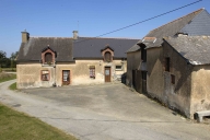 Ferme, Tébry (Saint-Aubin-du-Pavail fusionnée en Châteaugiron en 2017)