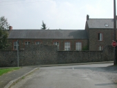 École, actuellement maison, 10-12 rue des Déportés (Saint-Pierre-de-Plesguen fusionnée en Mesnil-Roc'h en 2019)